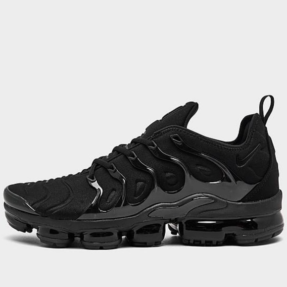 NIKE AIR VAPORMAX PLUS RUNNING SHOES - Picture 1 of 11